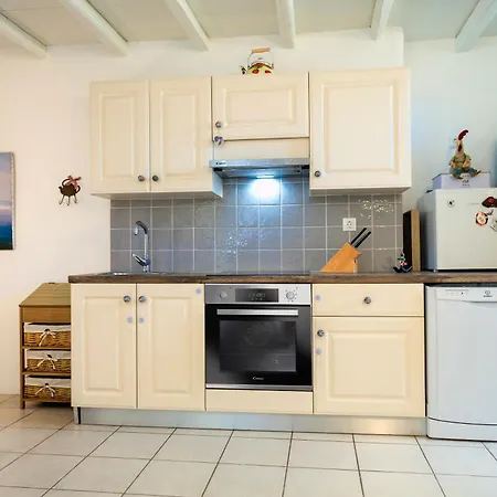 Supreme With Sea View And Pool